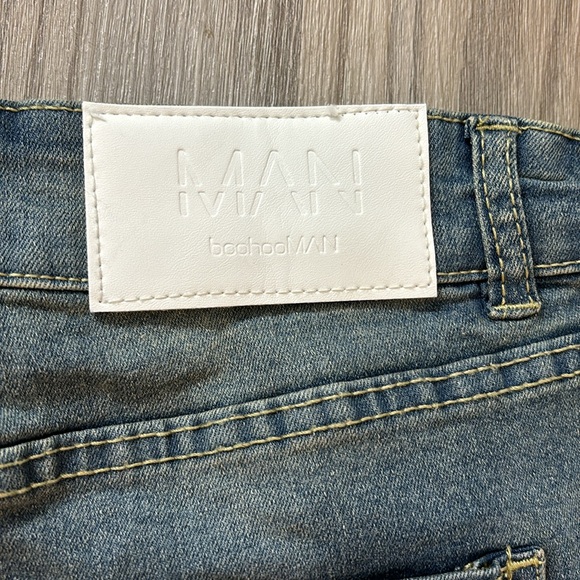 boohoo MAN Denim Jeans - Picture 7 of 7
